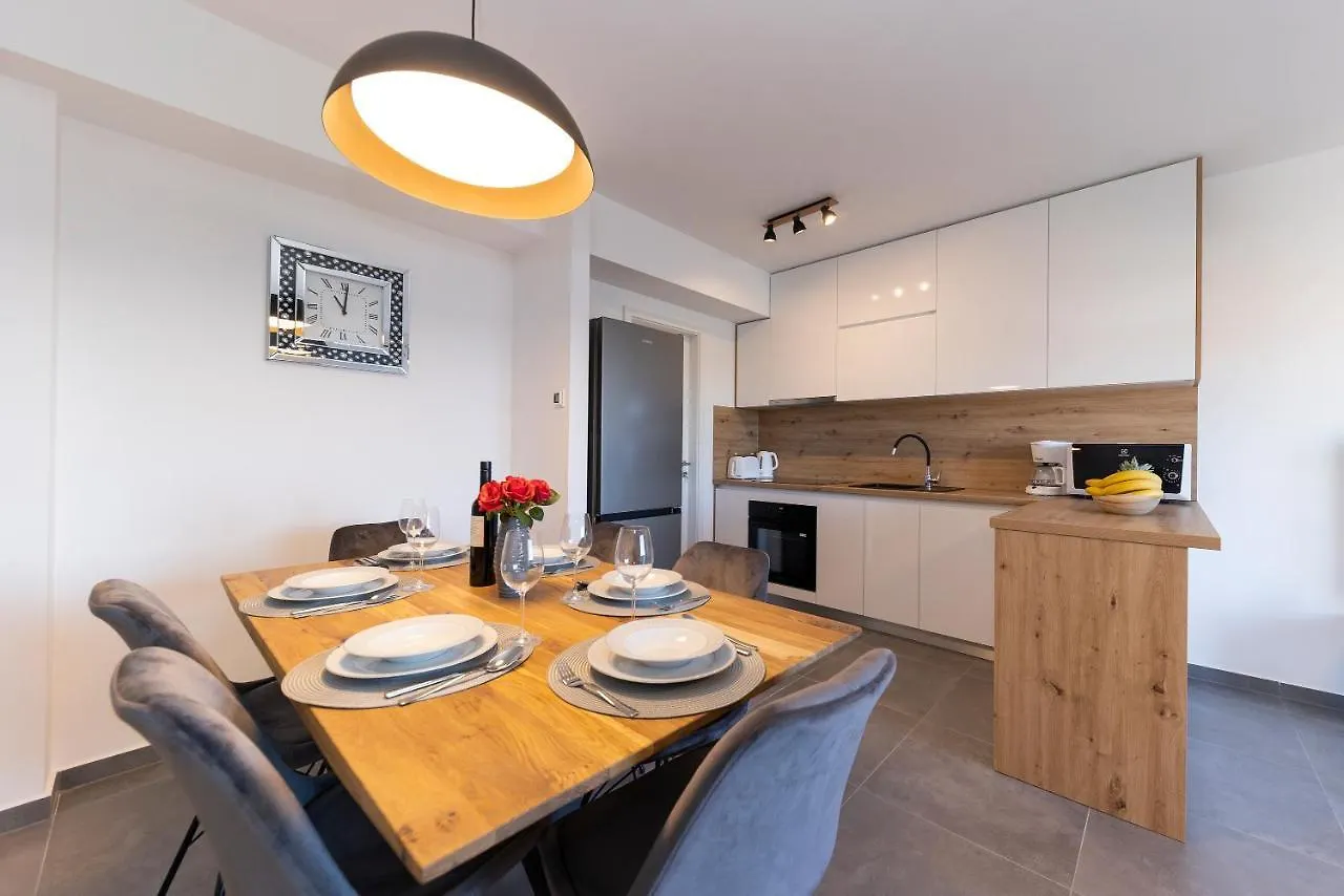 Apartment Diadora Zadar